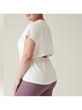 Athleta white air out cinch Open-Back Short Sleeve Top